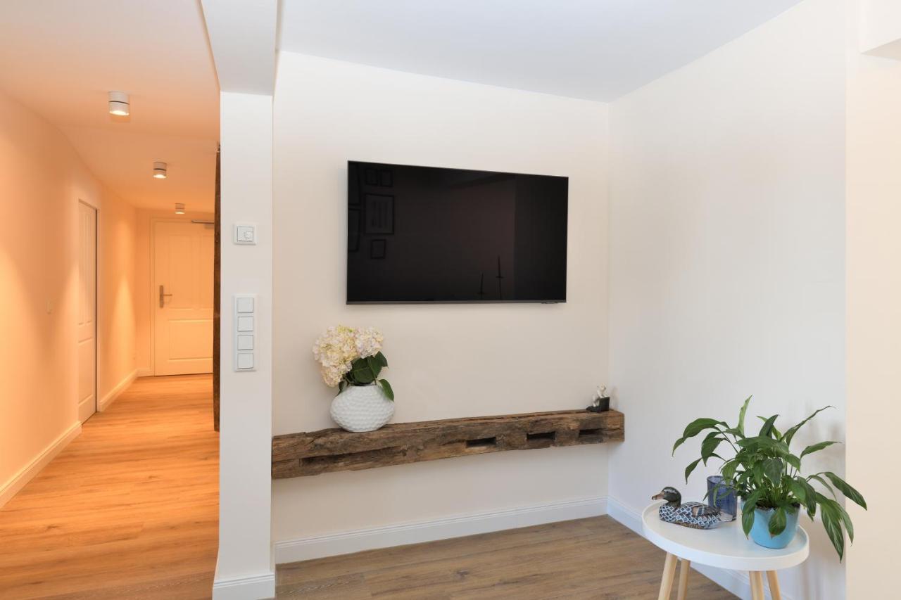 Das Schiefe Haus- Wohnung "Nibelungen" Heppenheim  المظهر الخارجي الصورة